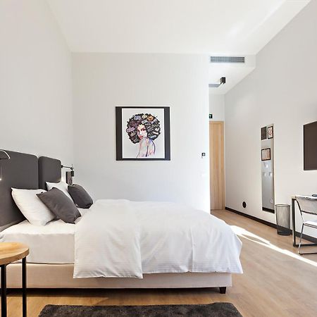 Kombinat Rooms City Center ノヴィ・サド 部屋 写真